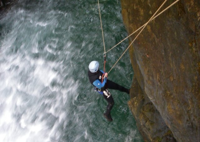 Rappel en el Cañón de Marc 